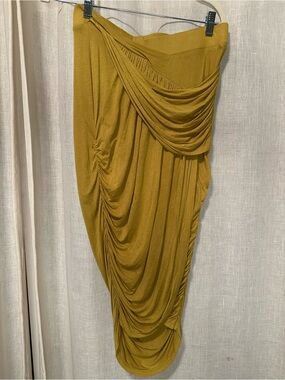 Free People Green Ruched Assymetrical Skirt Resortwear Bodycon Stretchy Small